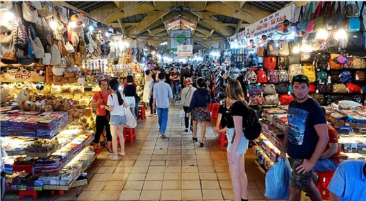 Nhập túi xách Quảng Châu tại các khu chợ đầu mối tại Việt Nam